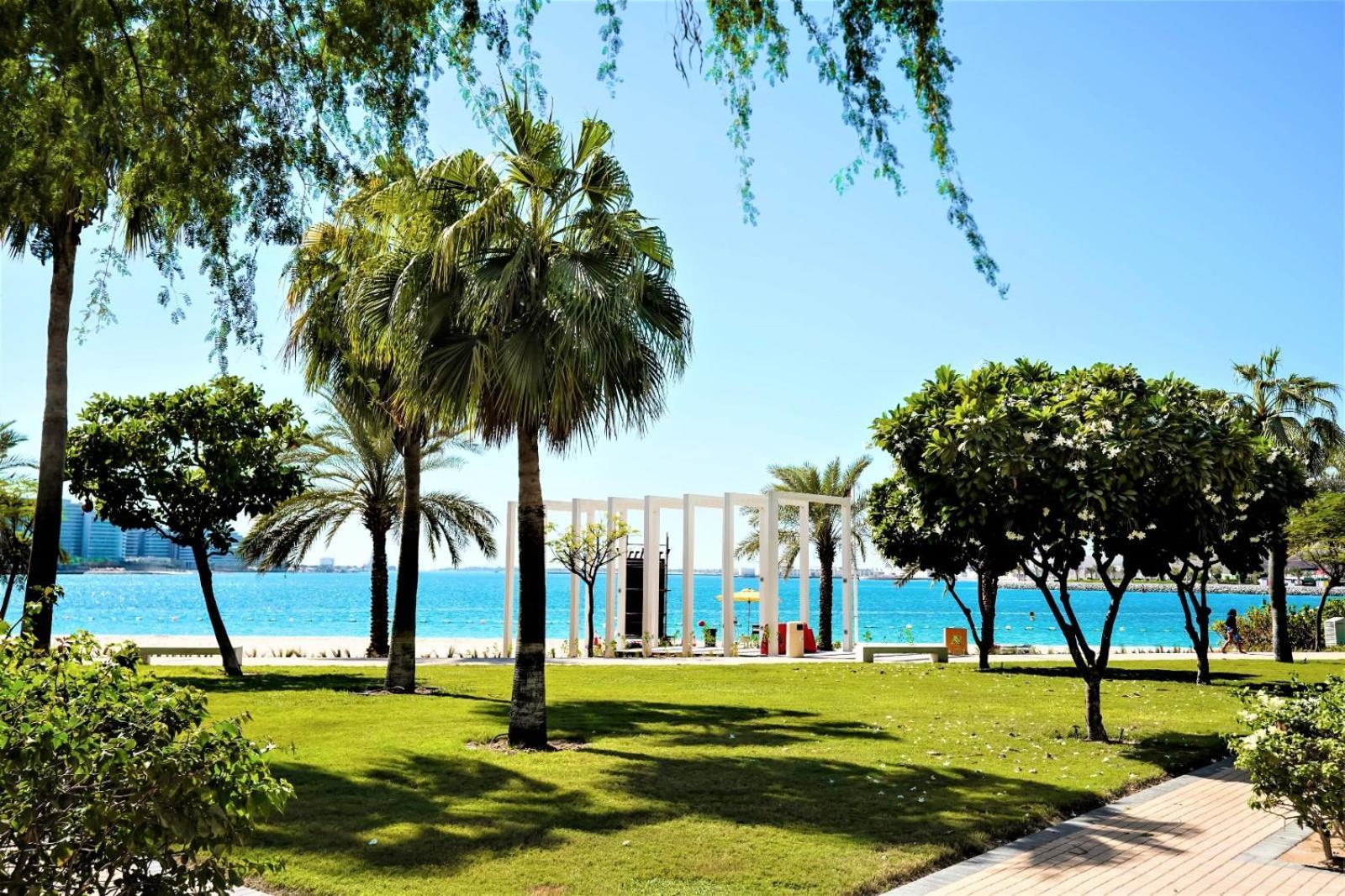 Apartment Voyage Al Zeina With Access Abu Dhabi